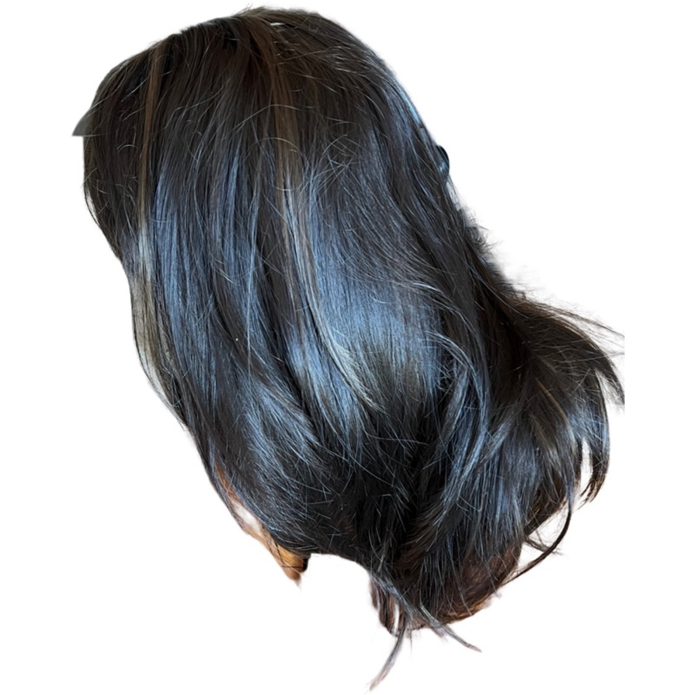 Medium Wavy Layered Cut Synthetic wig